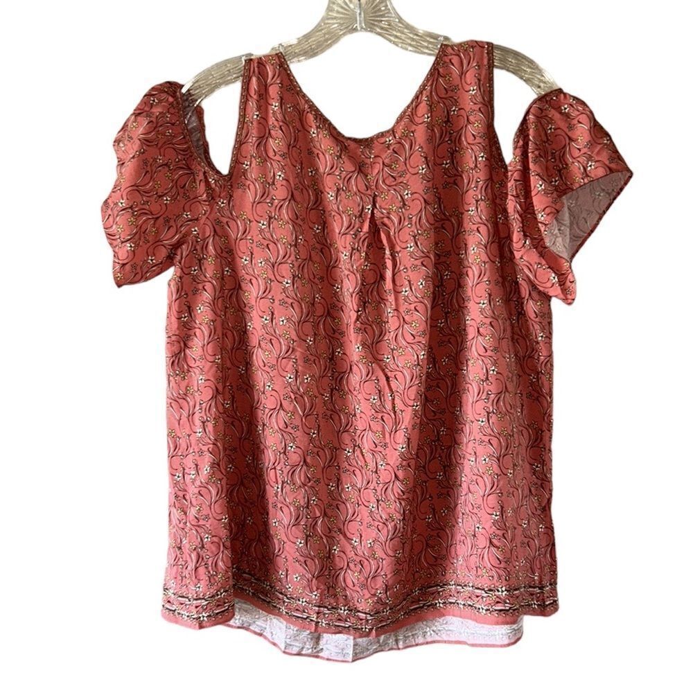 NEW Max Studio Cold Shoulder Shirt - Picture 5 of 5